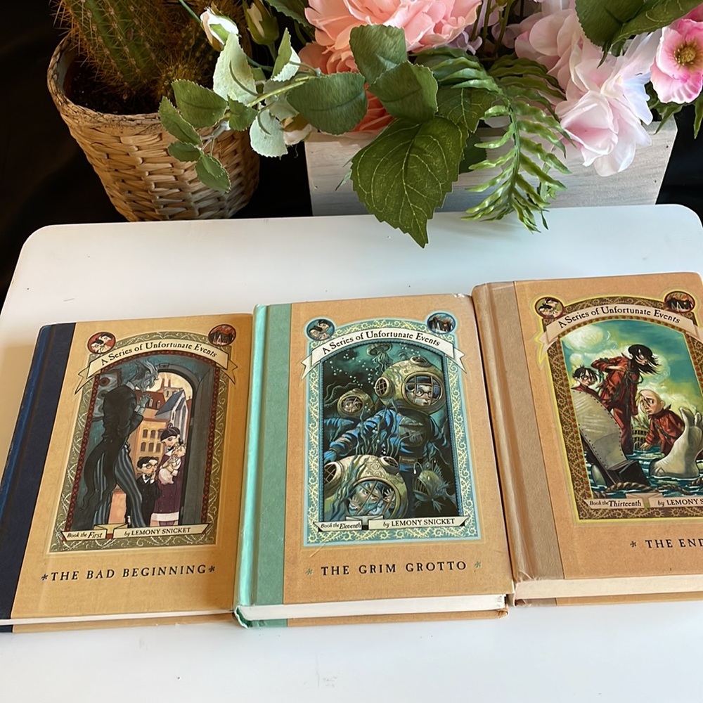 A series of unfortunate events books